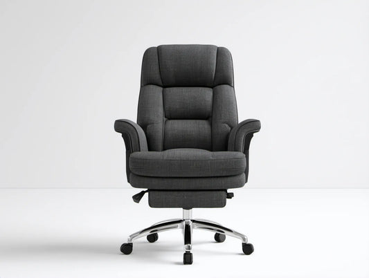 Szary ergonomiczny fotel biurowy obrotowy z podnóżkiem 68 x 70 x 112–122 cm